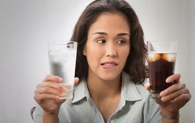 bebidas-carbonatadas-implante-dental