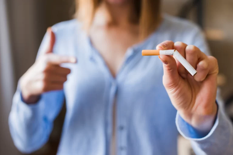 como afecta el tabaco a las encias